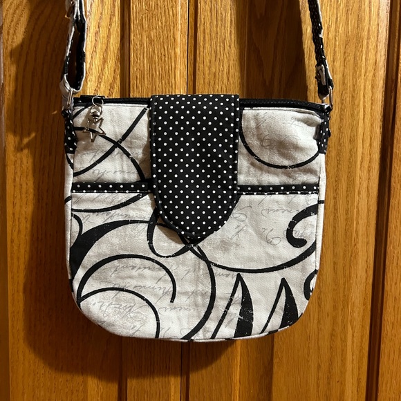 genevievedipodobal@gmail.com - Picture 8 of 16